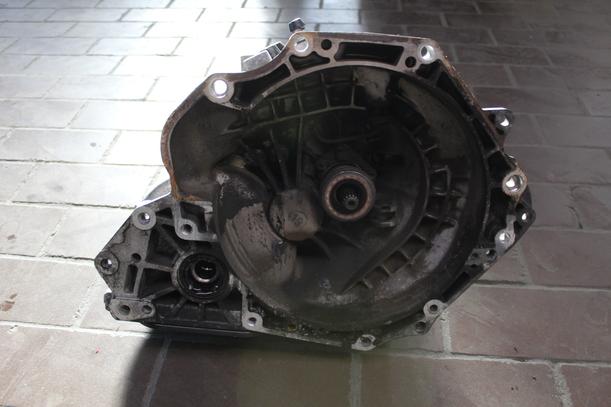 Foto: SCHALTGETRIEBE F13 4,29 eines Opel Corsa 1.2 16V Sport