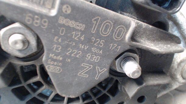 Foto: LICHTMASCHINE BOSCH eines Opel Corsa 1.2 16V Sport