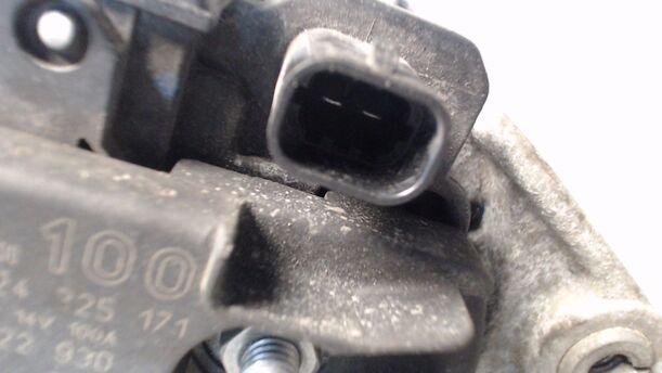 Foto: LICHTMASCHINE BOSCH eines Opel Corsa 1.2 16V Sport