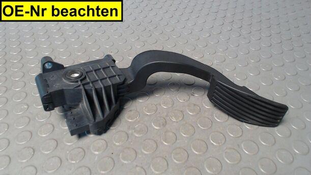 Foto: GASPEDAL eines Opel Corsa 1.2 16V Sport