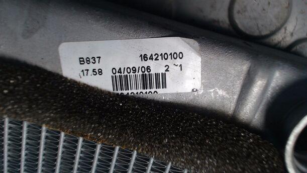 Foto: WÄRMETAUSCHER/ HEIZUNGSKÜHLER eines Opel Corsa 1.2 16V Sport