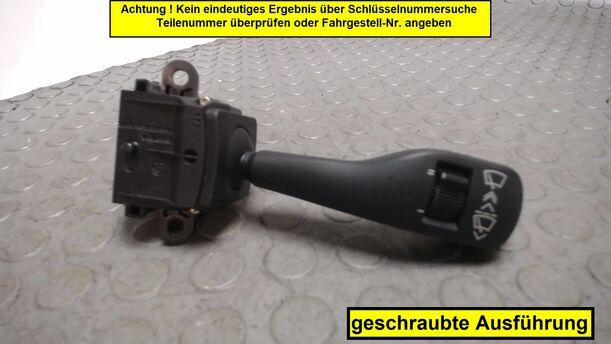 Foto: SCHEIBENWISCHERSCHALTER eines BMW 318i touring Sport