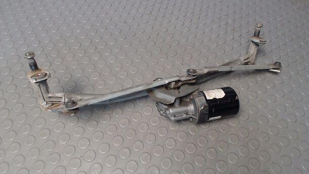 Foto: SCHEIBNENWISCHERMOTOR VORN eines VW Golf 1.4 Sport