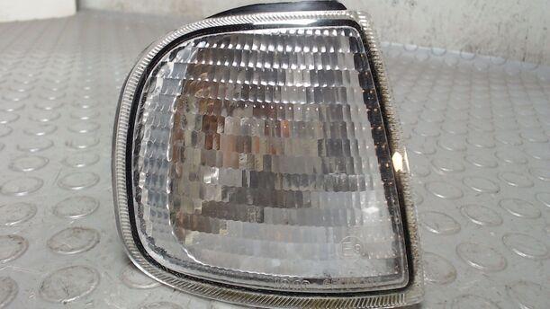 Foto: BLINKER VORN RECHTS eines Seat Cordoba 1.6i