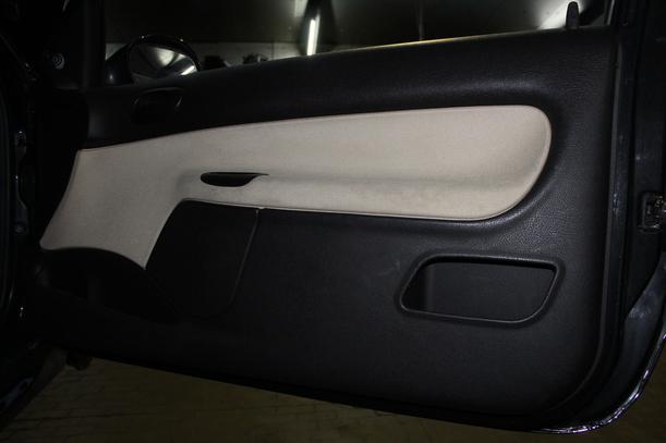 Foto: TÜR VORN RECHTS (3-TÜRER) eines Peugeot 206 60