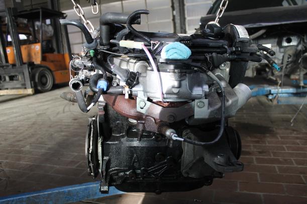 Foto: MOTOR 1F eines Seat Cordoba 1.6i Sport