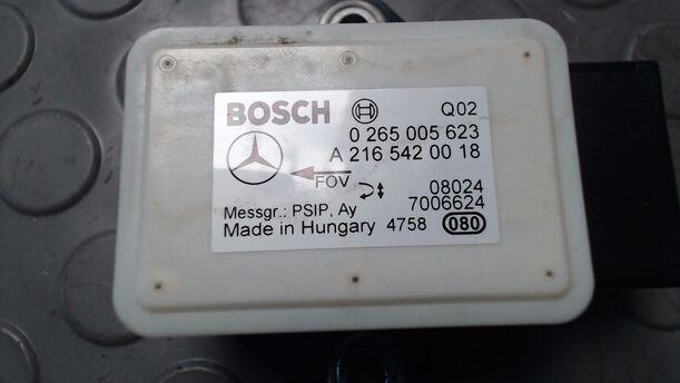 Foto: QUERBESCHLEUNIGUNGSSENSOR/ DREHRATENSENSOR eines Mercedes-Benz A 180 CDI
