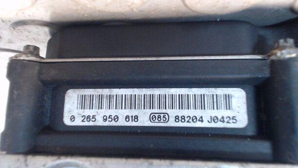 Foto: HAUPTBREMSAGGREGAT ABS eines Mercedes-Benz A 180 CDI