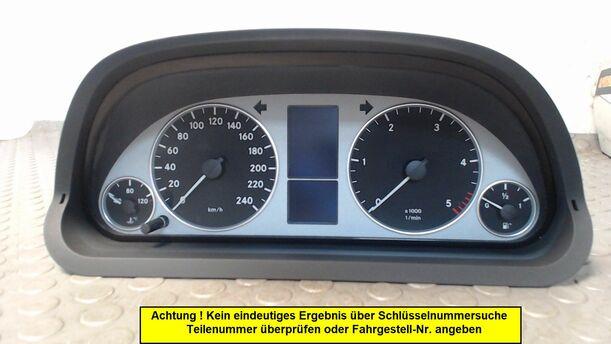 Foto: TACHOEINHEIT eines Mercedes-Benz A 180 CDI