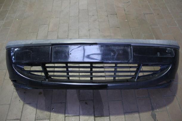 Foto: STOSSFÄNGER VORN (FACELIFT) eines Ford Fiesta