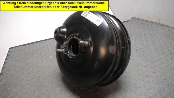Foto: BREMSKRAFTVERSTÄRKER eines Opel Omega Caravan 2.2 16 V