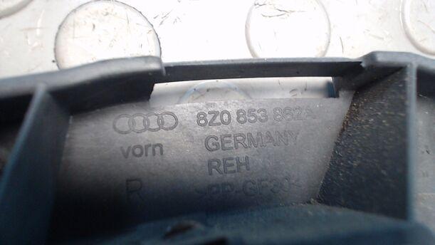 Foto: RADLAUFHALTERUNG HINTEN RECHTS eines Audi A2 1.4