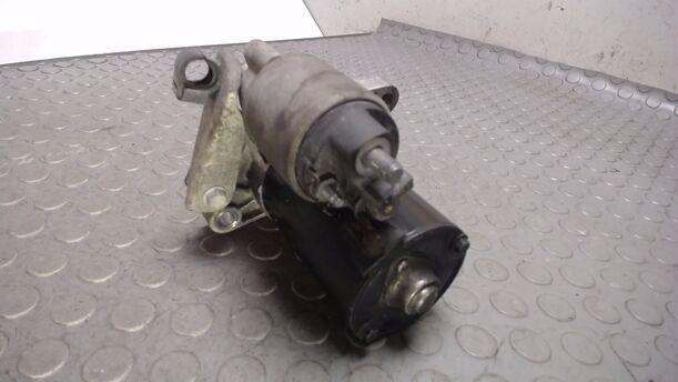 Foto: ANLASSER / STARTER BOSCH eines Citroen C1 1.0