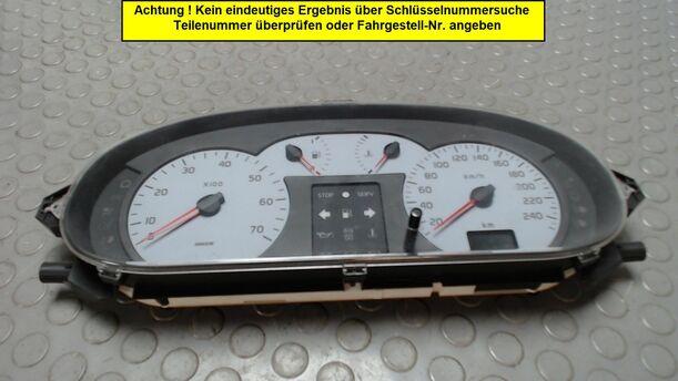 Foto: TACHOEINHEIT eines Renault Megane Cabriolet 1.6 CL