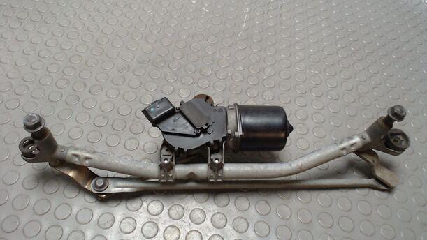 Foto: SCHEIBENWISCHERMOTOR VORN eines Citroen C2 1.4 HDi
