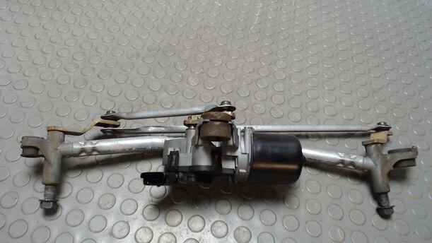 Foto: SCHEIBENWISCHERMOTOR VORN eines Citroen C2 1.4 HDi