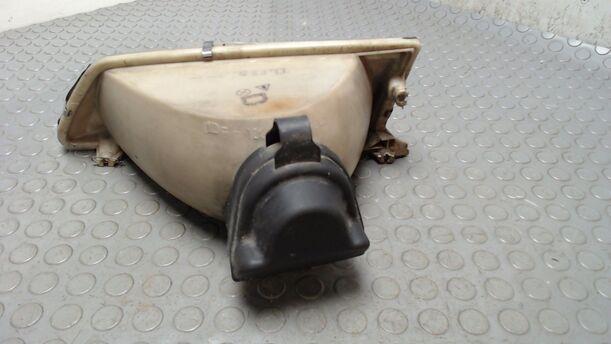 Foto: SCHEINWERFER RECHTS eines Peugeot 106