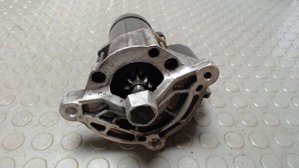 Foto: ANLASSER / STARTER VALEO eines Peugeot 106