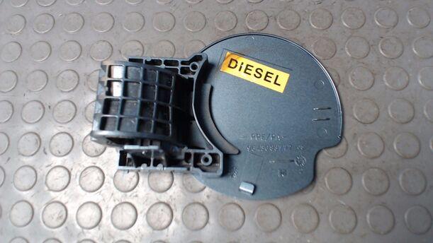 Foto: TANKKLAPPE eines Peugeot 307 HDi Break 110