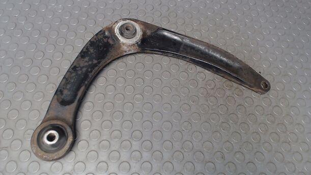 Foto: QUERLENKER VORN LINKS eines Peugeot 307 HDi Break 110