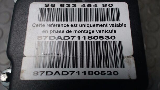 Foto: HAUPTBREMSAGGREGAT ABS eines Peugeot 307 HDi Break 110