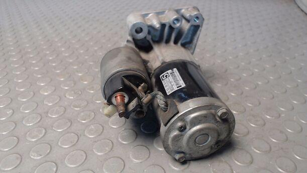 Foto: ANLASSER / STARTER eines Peugeot 307 HDi Break 110
