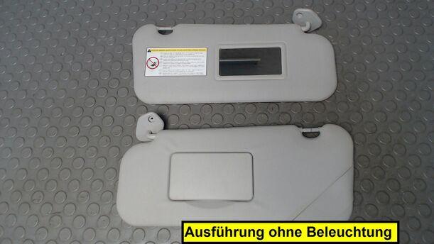 Foto: SONNENBLENDENPAAR eines Peugeot 307 HDi Break 110