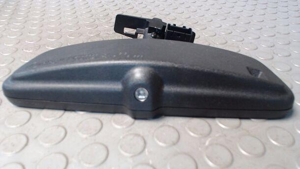 Foto: INNENSPIEGEL AUTOMATISCH ABBLENDBAR eines Opel Signum 2.2 DTI CL