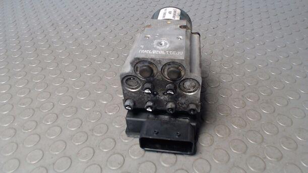 Foto: HAUPTBREMSAGGREGAT ABS eines Opel Signum 2.2 DTI