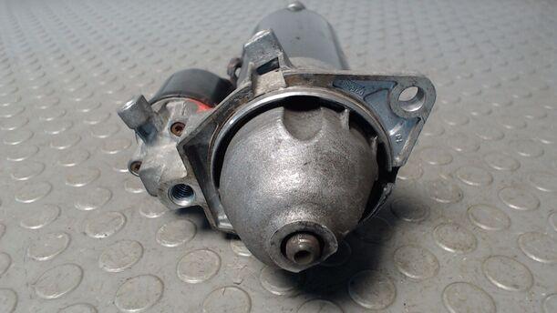 Foto: ANLASSER / STARTER BOSCH eines Opel Signum 2.2 DTI