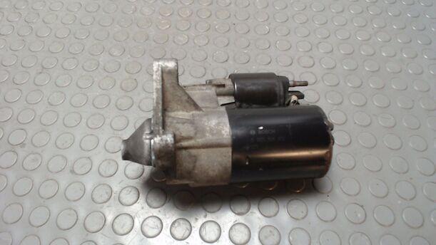 Foto: ANLASSER / STARTER BOSCH eines Renault Grand Espace 2.0 Trophy