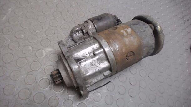 Foto: ANLASSER / STARTER BOSCH eines VW GOLF GL
