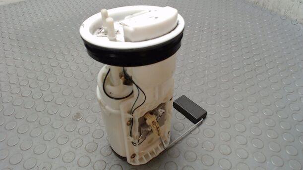 Foto: KRAFTSTOFFPUMPE eines Skoda Fabia 1.2 HTP CL
