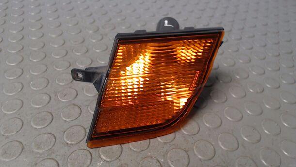 Foto: BLINKER LINKS eines Nissan Micra 1.2 GSi