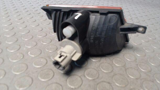 Foto: BLINKER LINKS eines Nissan Micra 1.2 GSi