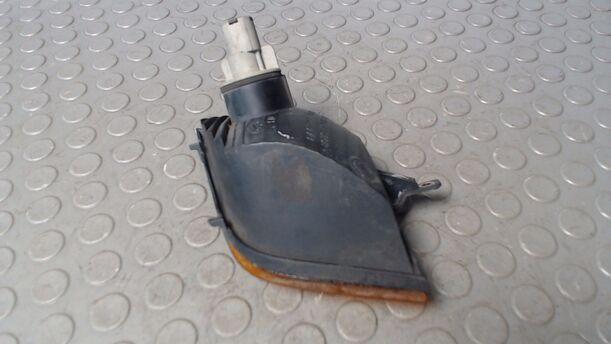 Foto: BLINKER LINKS eines Nissan Micra 1.2 GSi