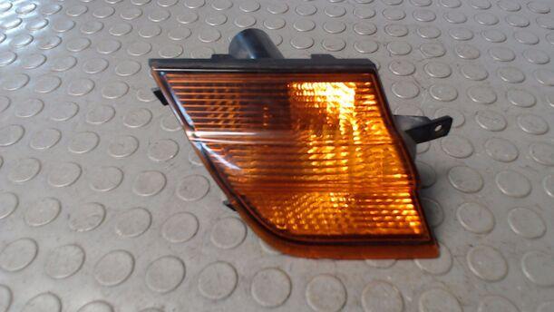 Foto: BLINKER RECHTS eines Nissan Micra 1.2 GSi