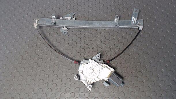 Foto: FENSTERHEBER ELEKTRISCH LINKS (3-Türer) eines Nissan Micra 1.2 GSi