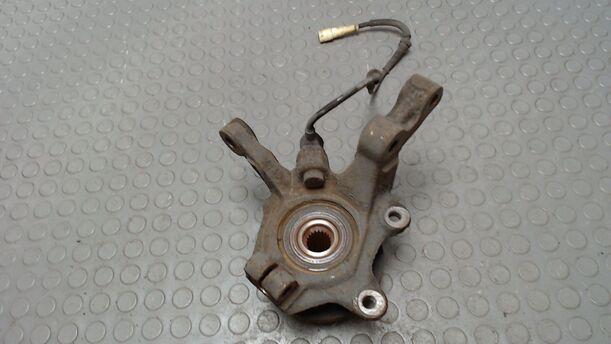 Foto: ACHSSCHENKEL VORN LINKS eines Renault Clio 1.2 16V GSi