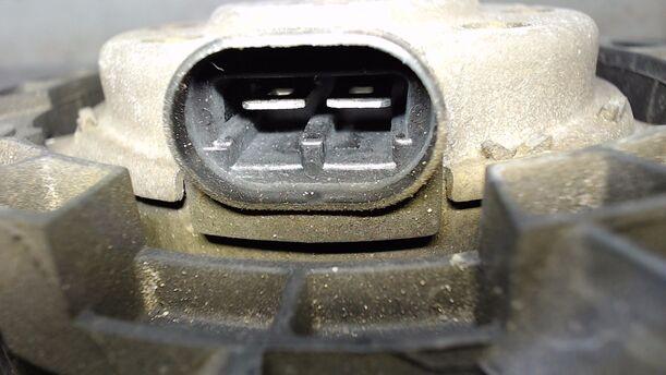 Foto: ELEKTROLÜFTER eines Renault Clio 1.2 16V GSi