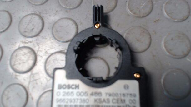 Foto: LENKWINKELSENSOR/ SENSOR LENKWINKEL eines Citroen C4 Coupe 1.6 HDi FAP Avance