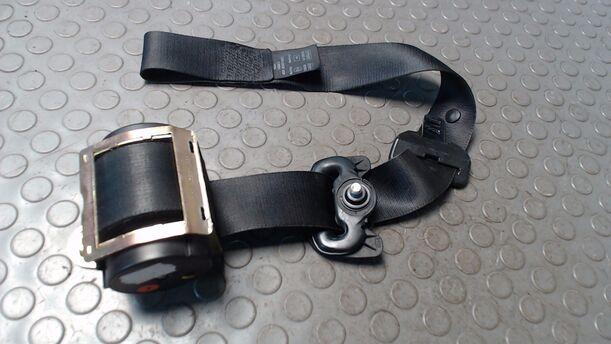 Foto: SICHERHEITSGURT VORN LINKS ( R50 ) eines Mini (BMW) Mini One GLX