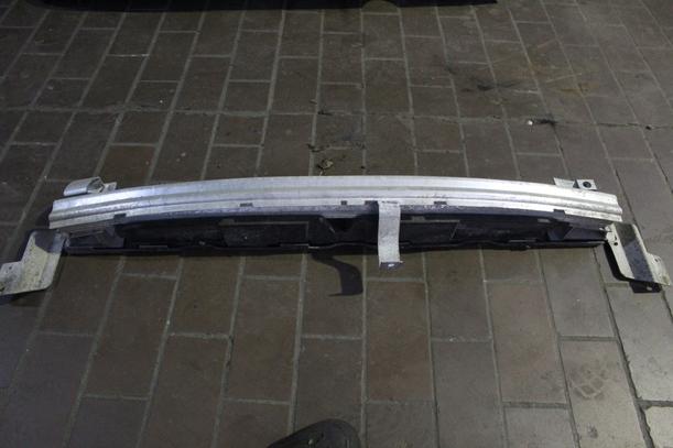 Foto: VERSTÄRKUNG HINTEN ( R50 ) eines Mini (BMW) Mini One GLX