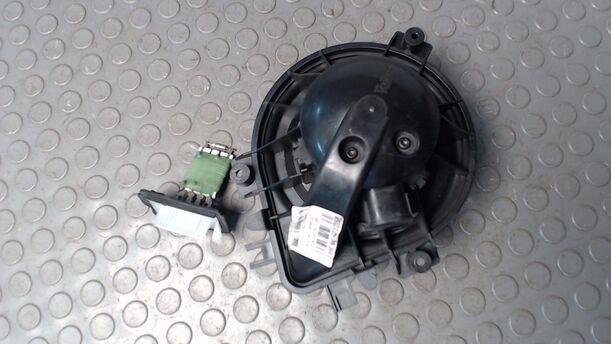 Foto: HEIZUNGSGEBLÄSE ( R50 ) eines Mini (BMW) Mini One GLX