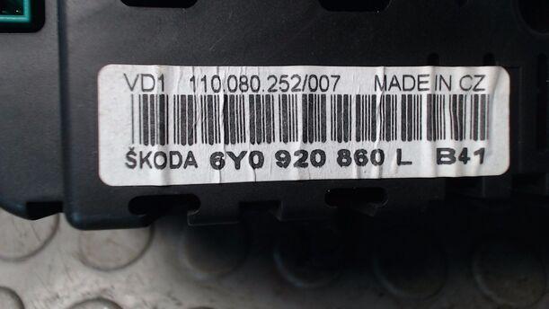 Foto: TACHOEINHEIT eines Skoda Fabia 1.4 16V Combi XL