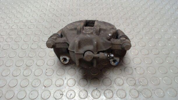 Foto: BREMSSATTEL VORN RECHTS eines Mitsubishi Colt 1.1 XL