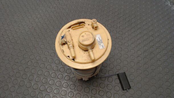 Foto: KRAFTSTOFFPUMPE eines Mitsubishi Colt 1.1 XL