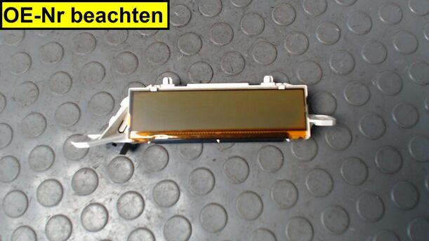 Foto: DREHZAHLMESSER/ DISPLAY eines Citroen C4 Coupe 1.6 HDi FAP Avance