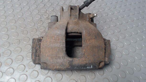 Foto: BREMSSATTEL VORN LINKS eines Volvo V70 2.4 XL