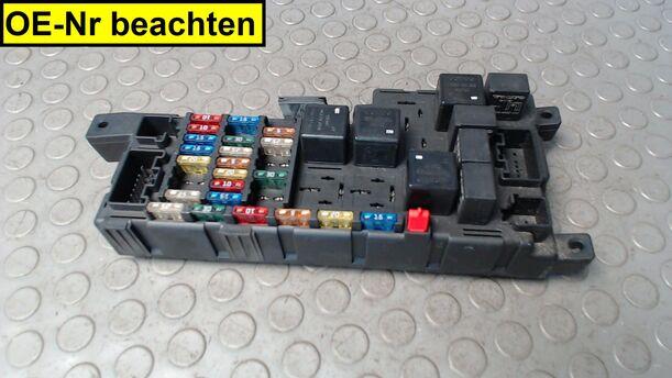 Foto: SICHERUNGSKASTEN eines Volvo V70 2.4 XL